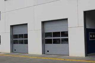 Puertas Automáticas Valsan exterior de la empresa